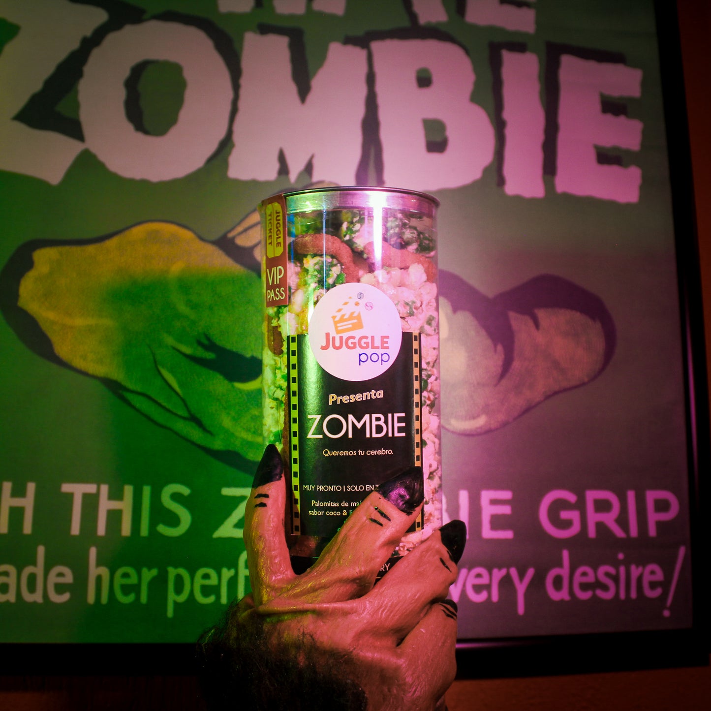 Cilindro Palomitas Zombie (Coco y limón con lombrices de gomita)